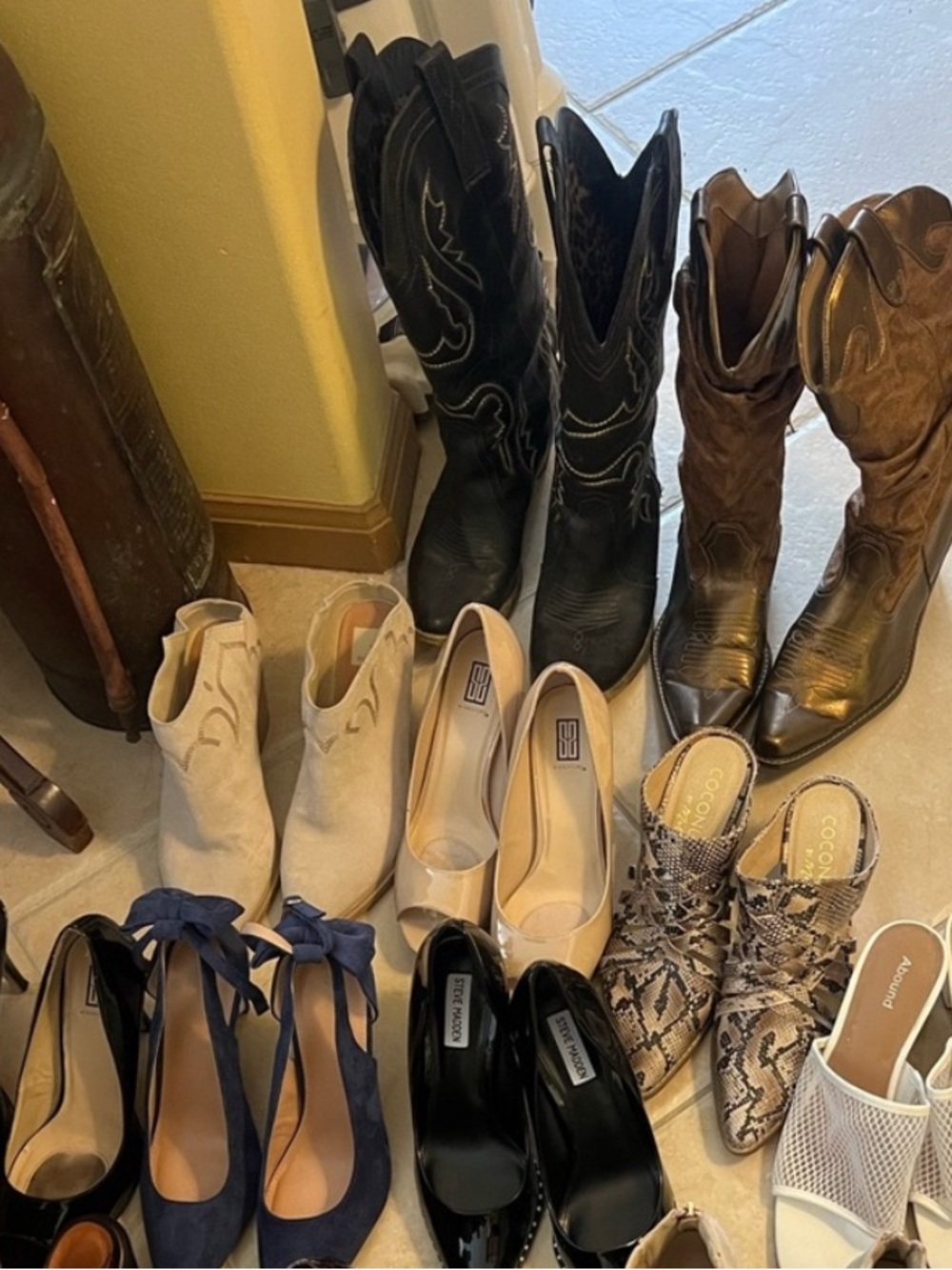 Steve Madden Mixed Heels & Boots in Black, Brown, Beige, Navy & Snake Print